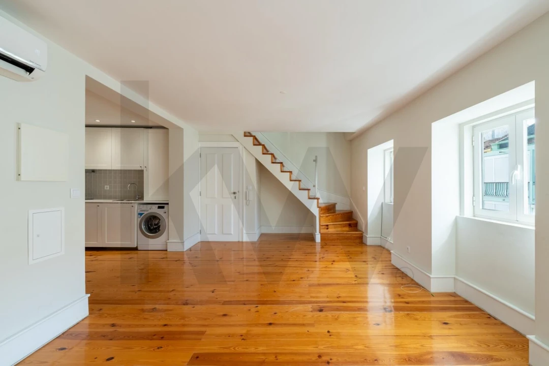 Apartamento T4 para Arrendamento em São Vicente Foto 5