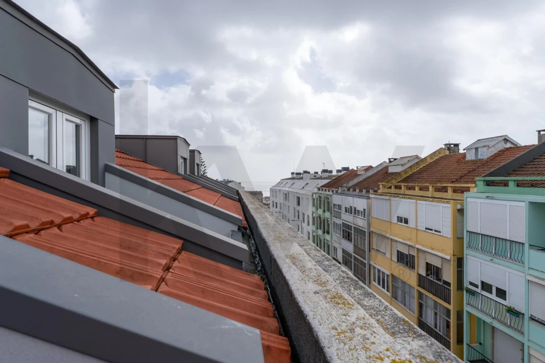 Apartamento T4 para Arrendamento em São Vicente Foto 25