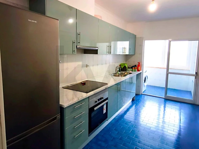 Apartamento T2 para Arrendamento em São Domingos de Rana Foto 3