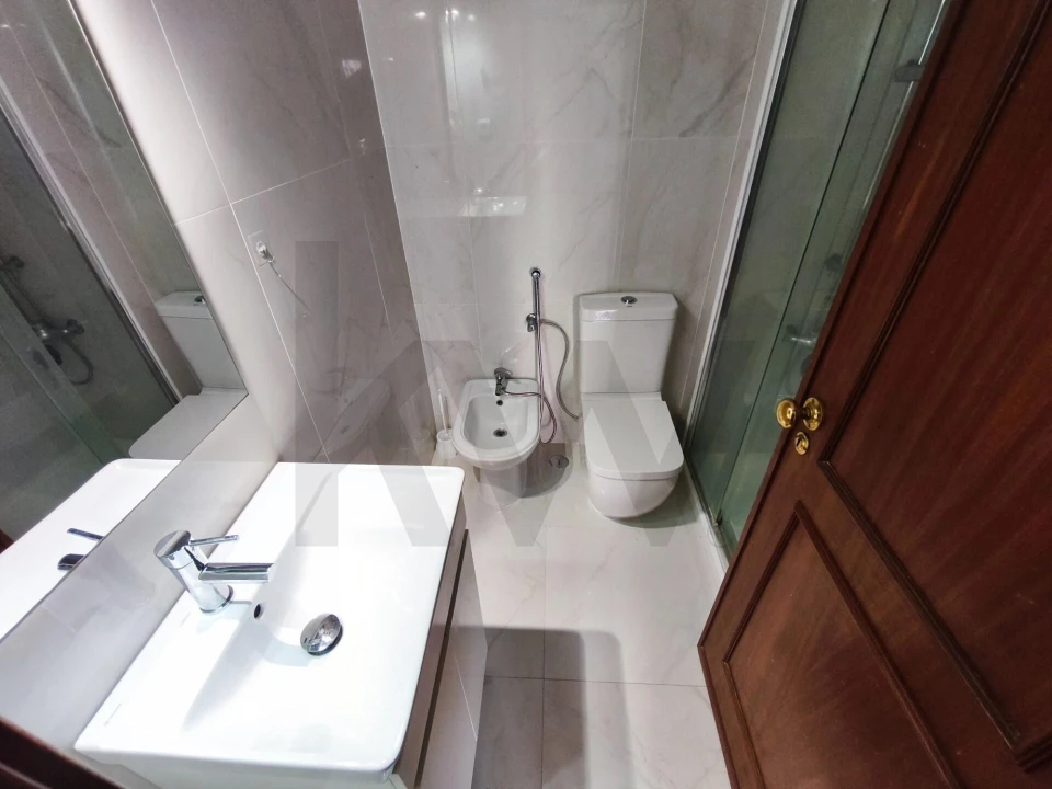 Apartamento T2 para Arrendamento em São Domingos de Rana Foto 21