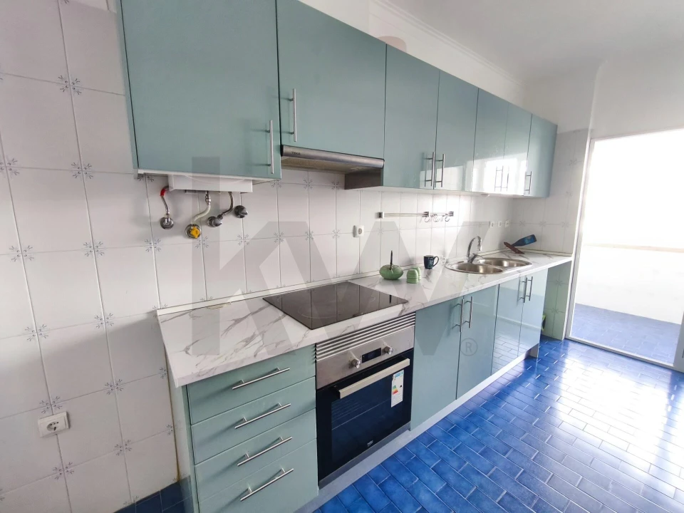 Apartamento T2 para Arrendamento em São Domingos de Rana Foto 18