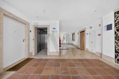 Apartamento T3 para Venda em Misericórdia