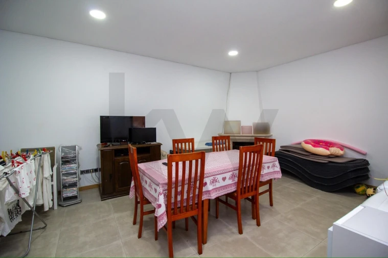 Moradia T5 para Venda em Almeirim Foto 39