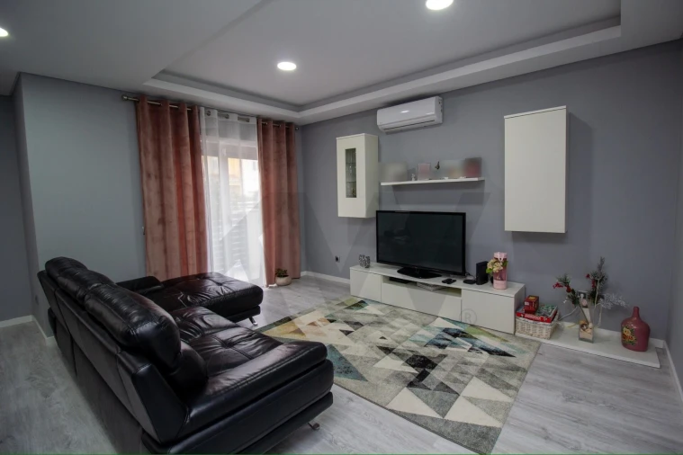 Moradia T5 para Venda em Almeirim Foto 23