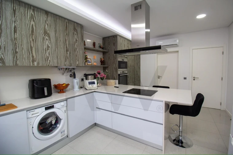 Moradia T5 para Venda em Almeirim Foto 30