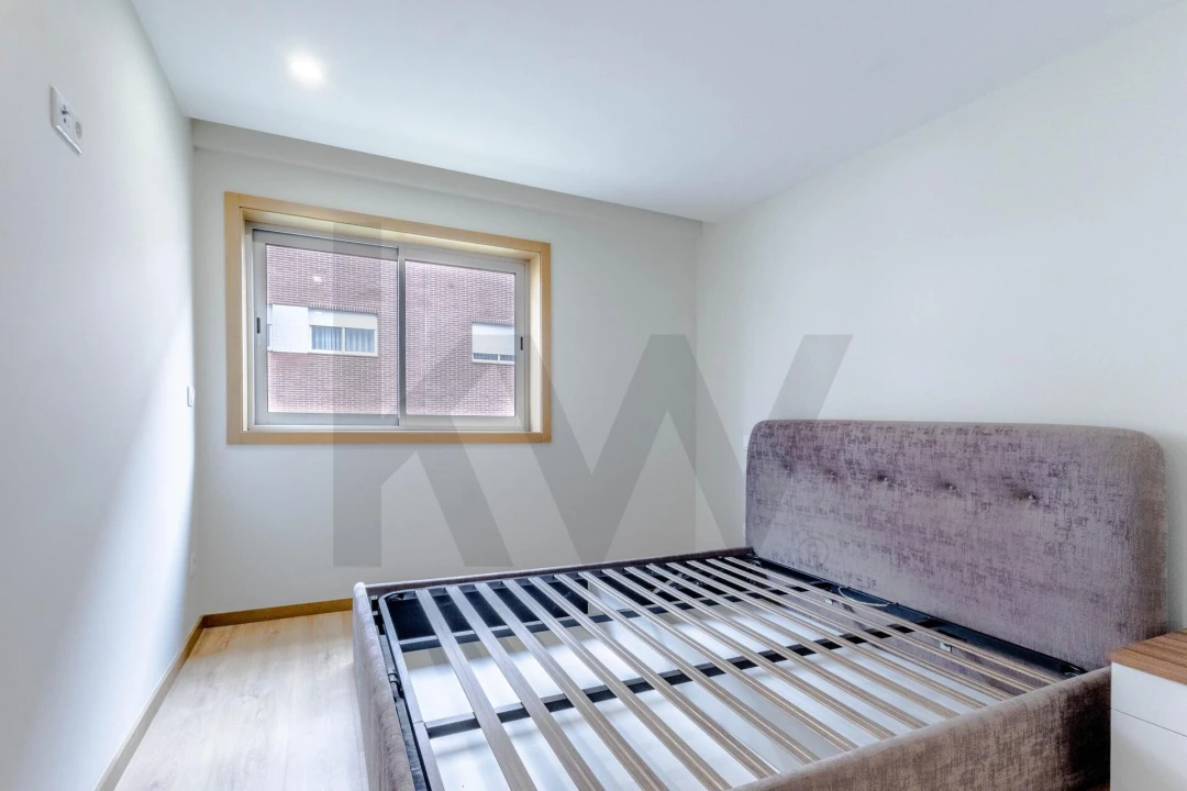 Apartamento T2 para Arrendamento em Mafamude e Vilar do Paraíso Foto 18