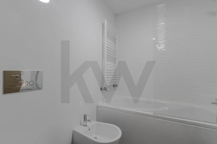 Apartamento T2 para Arrendamento em Mafamude e Vilar do Paraíso Foto 12