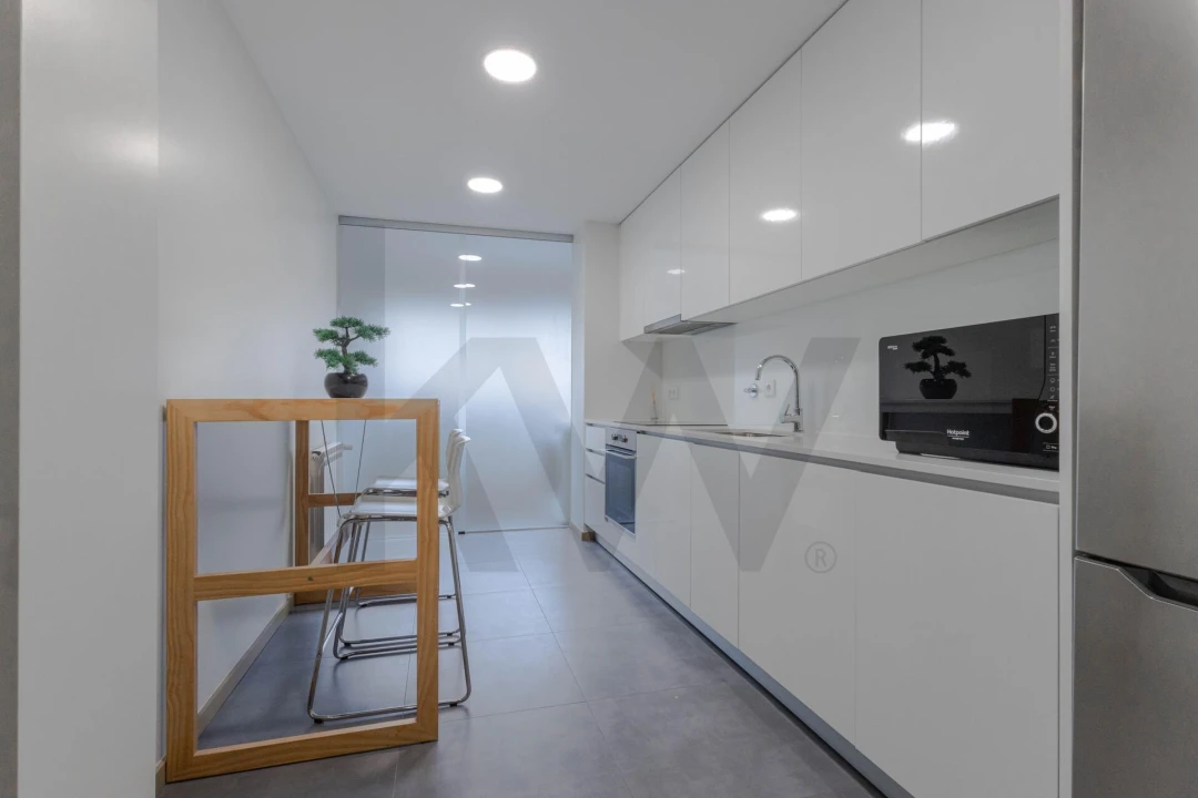 Apartamento T2 para Arrendamento em Mafamude e Vilar do Paraíso Foto 6