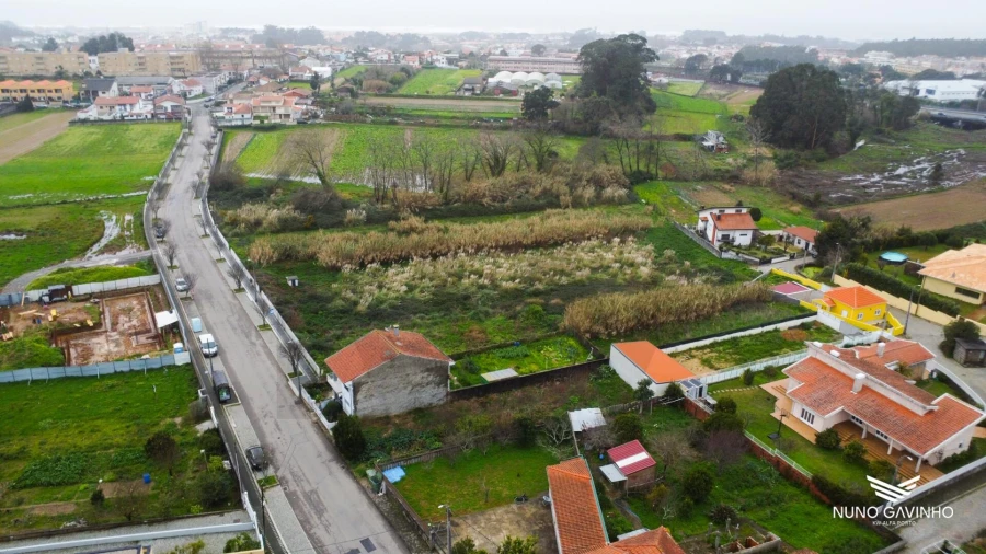 Terreno para Venda em Gulpilhares e Valadares Foto 4