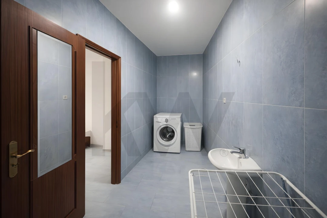 Moradia T3 para Venda em Caldas de São Jorge e Pigeiros Foto 9