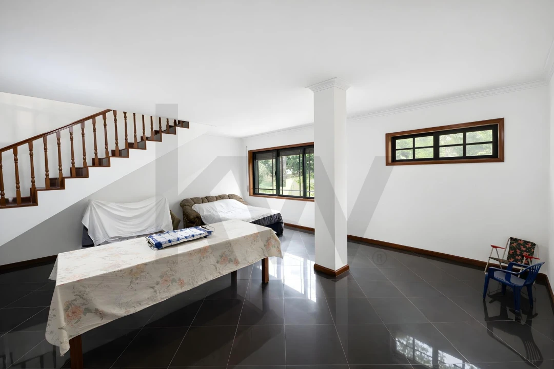 Moradia T3 para Venda em Caldas de São Jorge e Pigeiros Foto 18