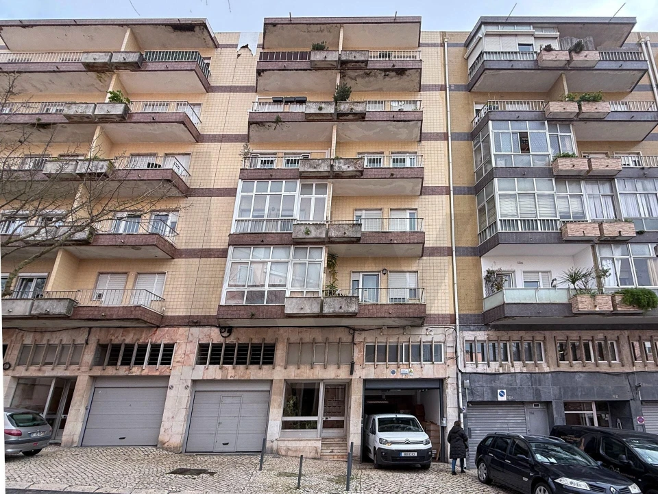 Apartamento T2 para Arrendamento em Estrela Foto 14