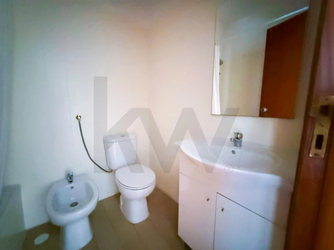 Apartamento T2 para Arrendamento em Estrela Foto 15