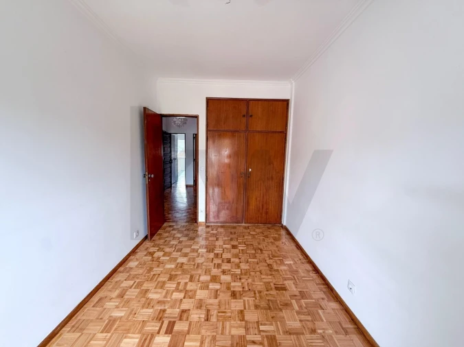 Apartamento T2 para Arrendamento em Estrela Foto 6