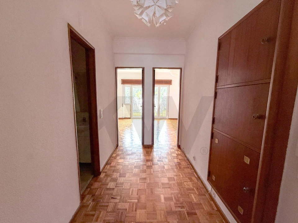 Apartamento T2 para Arrendamento em Estrela Foto 2