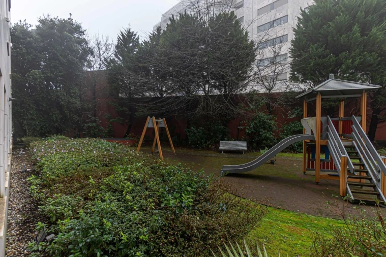 Apartamento T1 para Arrendamento em Aldoar, Foz do Douro e Nevogilde Foto 27