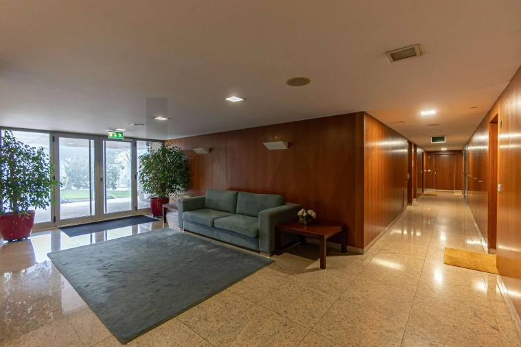 Apartamento T1 para Arrendamento em Aldoar, Foz do Douro e Nevogilde Foto 22