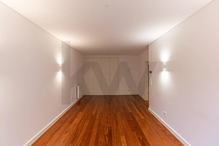 Apartamento T1 para Arrendamento em Aldoar, Foz do Douro e Nevogilde Foto 5