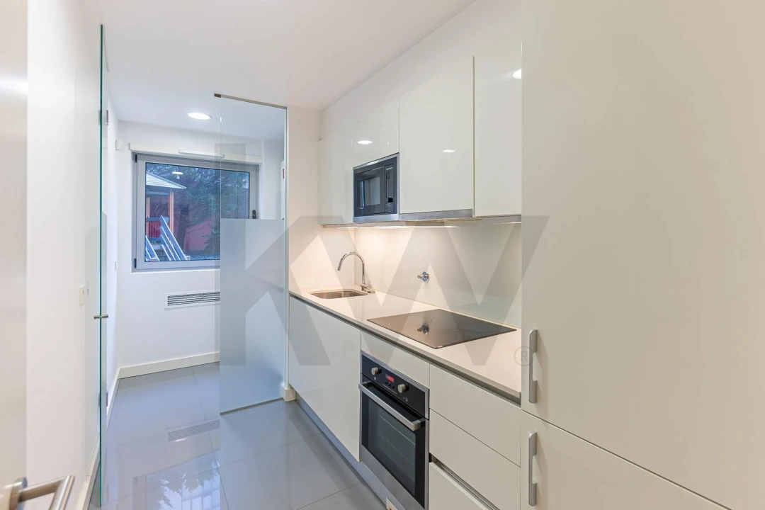 Apartamento T1 para Arrendamento em Aldoar, Foz do Douro e Nevogilde Foto 7