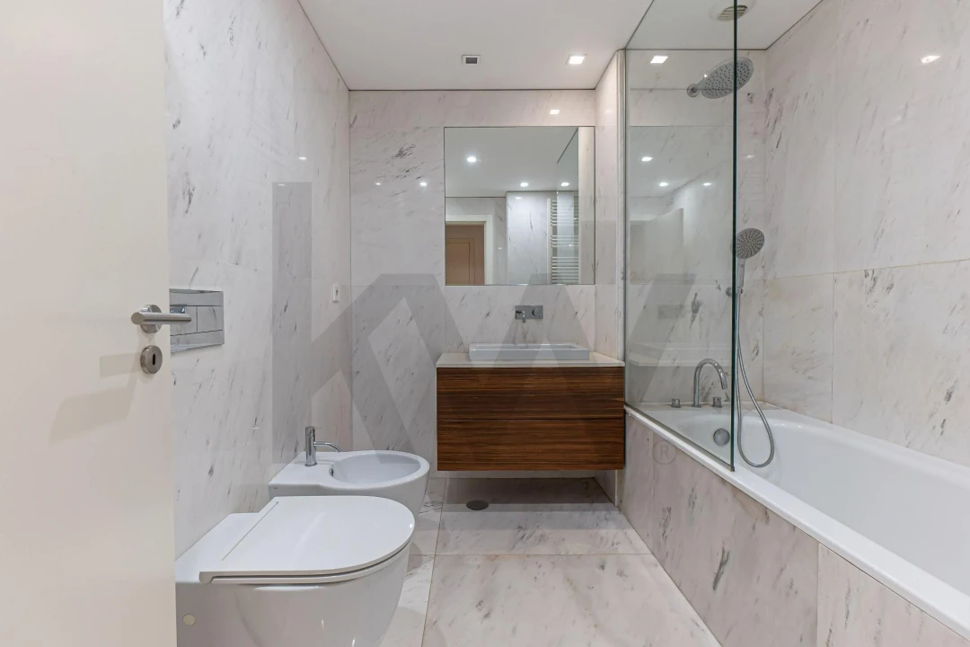 Apartamento T1 para Arrendamento em Aldoar, Foz do Douro e Nevogilde Foto 18