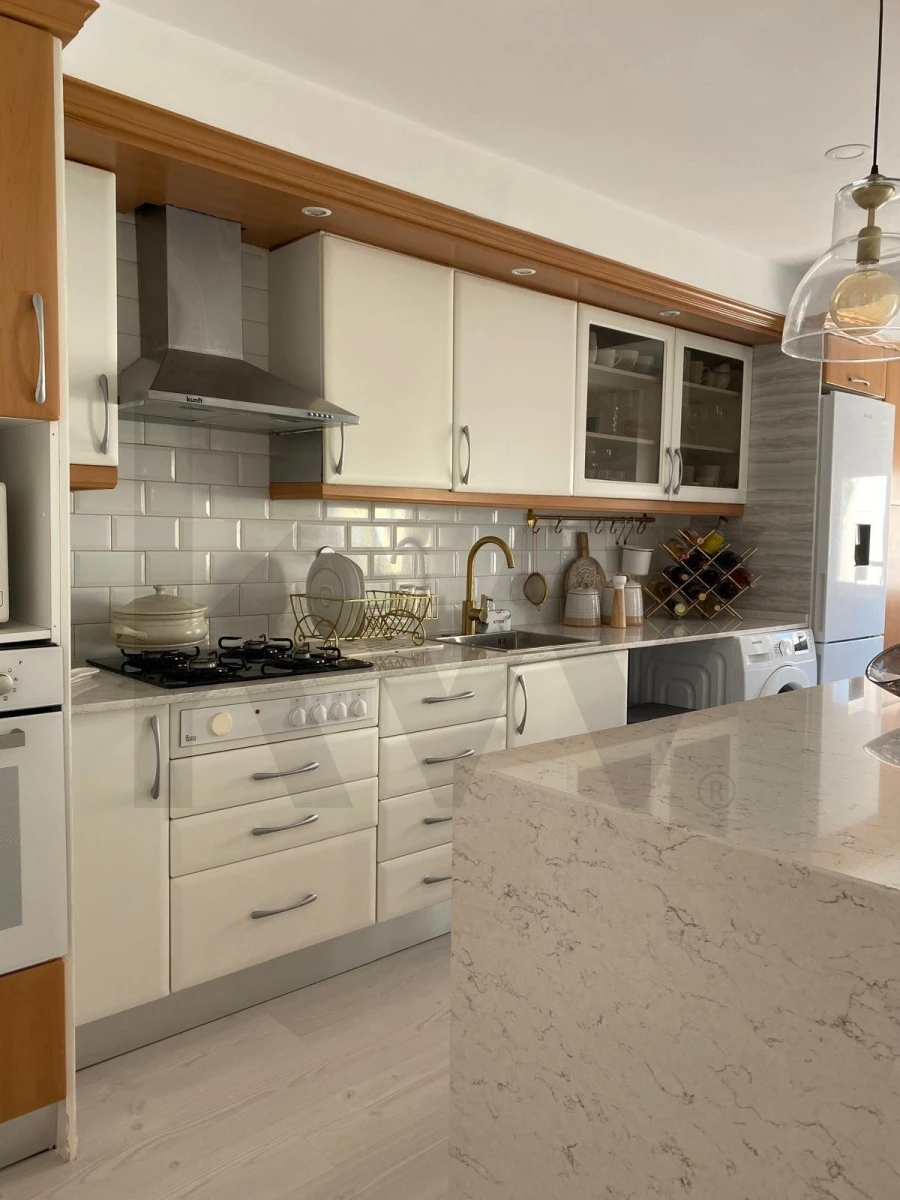 Apartamento T2 para Venda em Ajuda Foto 16