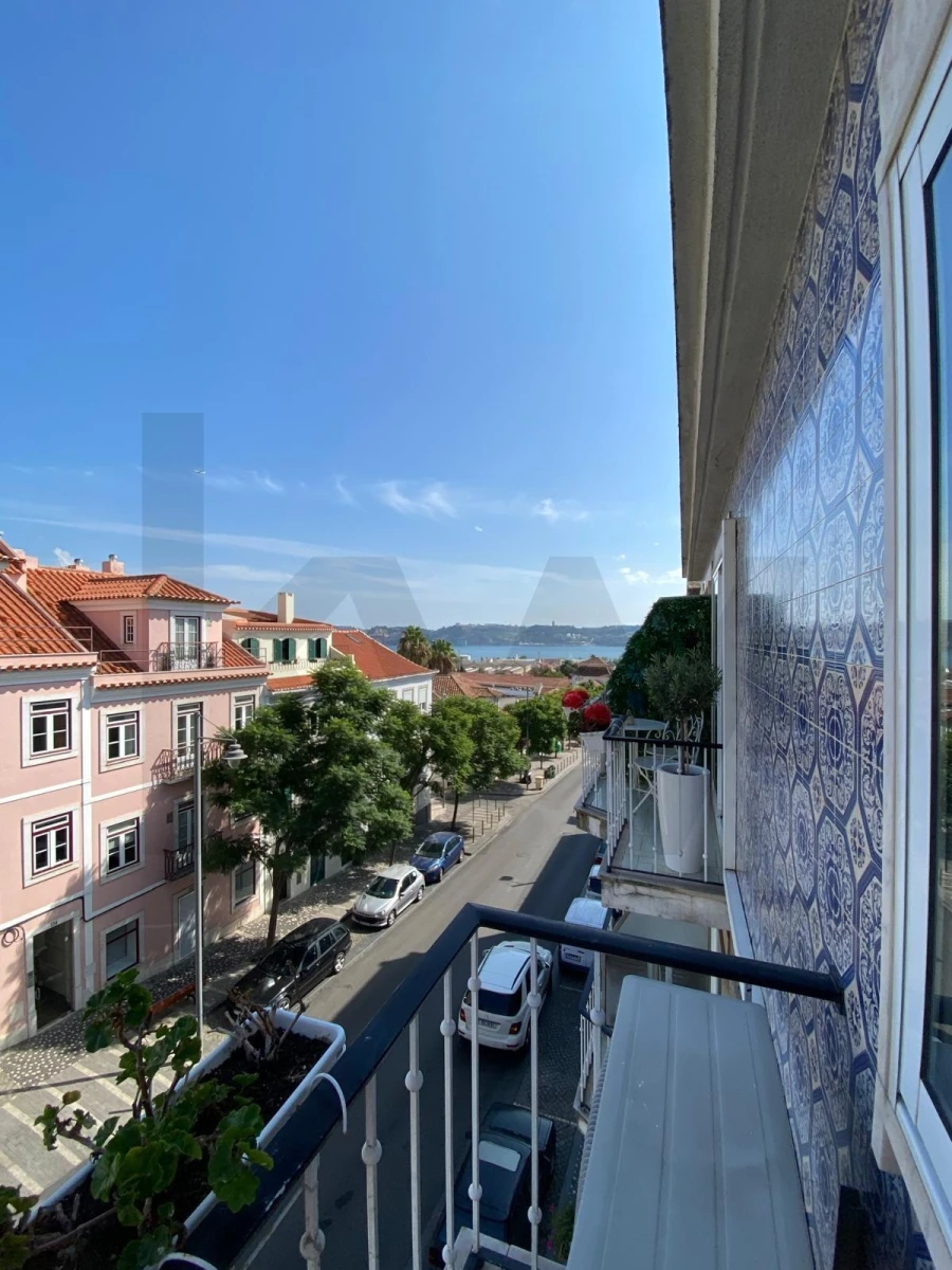 Apartamento T2 para Venda em Ajuda Foto 8