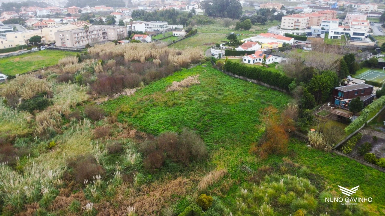 Terreno para Venda em Gulpilhares e Valadares Foto 6
