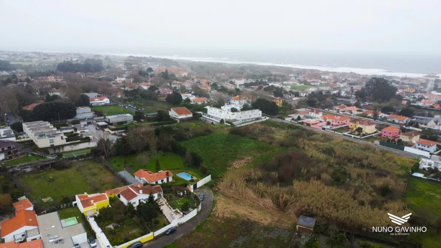 Terreno para Venda em Gulpilhares e Valadares Foto 11
