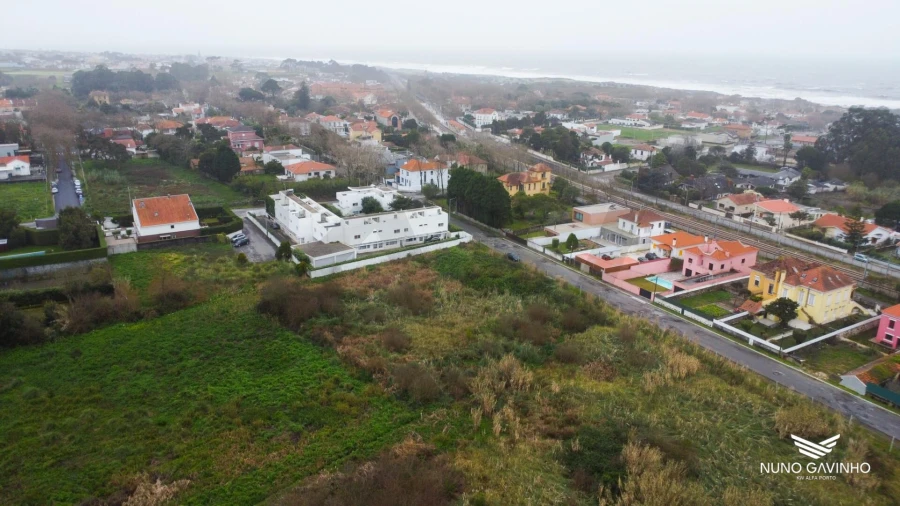 Terreno para Venda em Gulpilhares e Valadares Foto 5