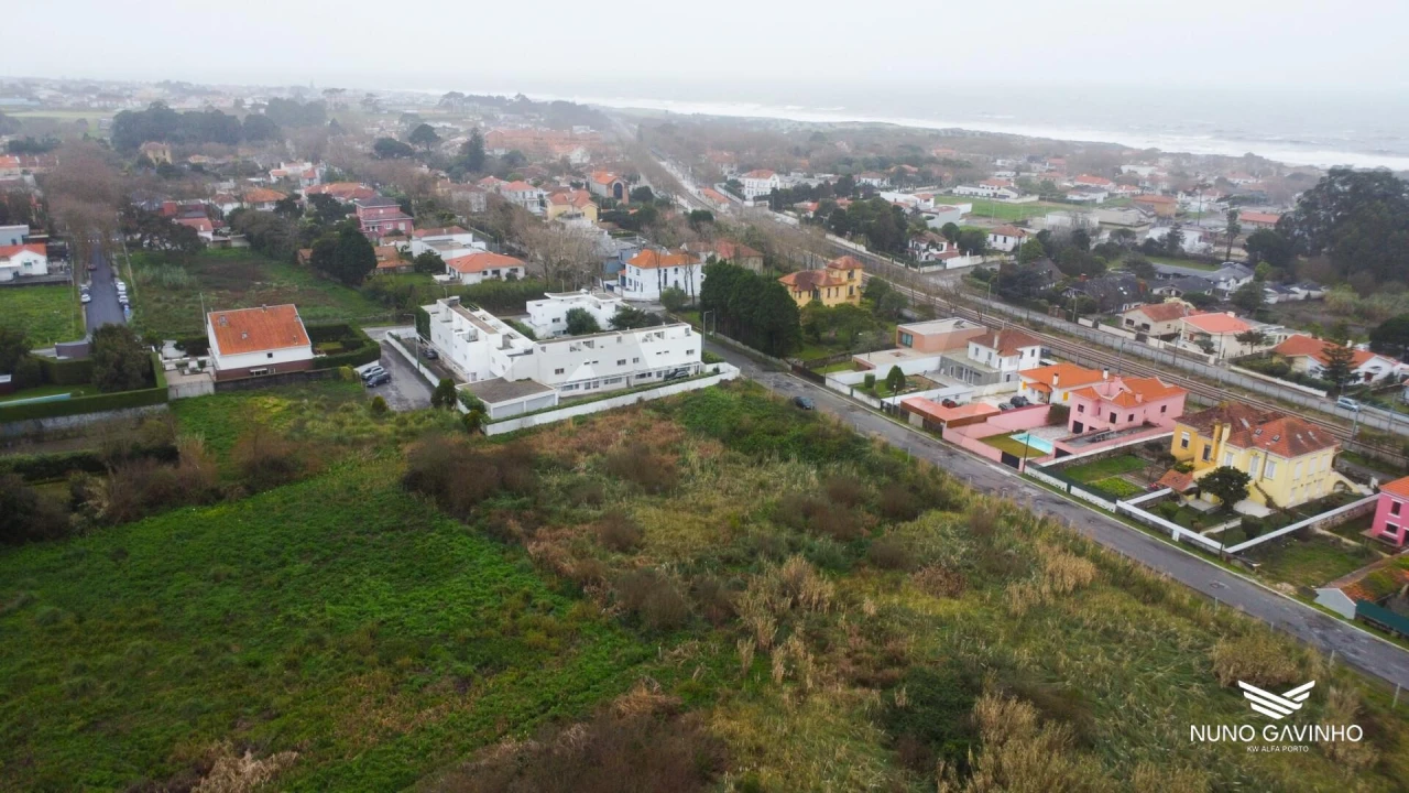Terreno para Venda em Gulpilhares e Valadares Foto 5