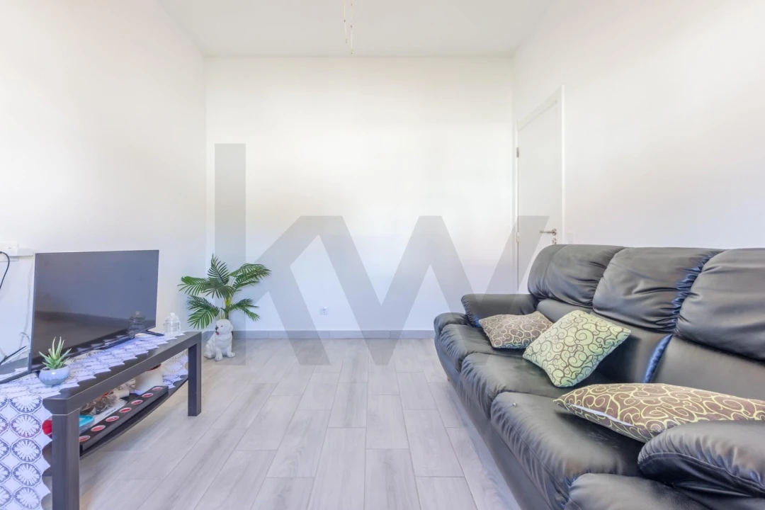 Moradia T2 para Venda em Santo Antonio da Charneca Foto 13