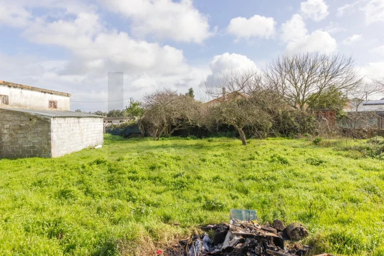 Moradia T2 para Venda em Santo Antonio da Charneca Foto 26