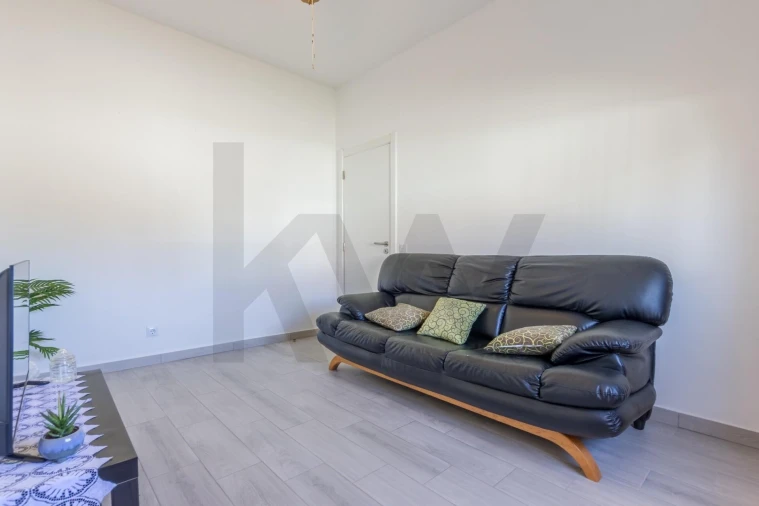 Moradia T2 para Venda em Santo Antonio da Charneca Foto 12