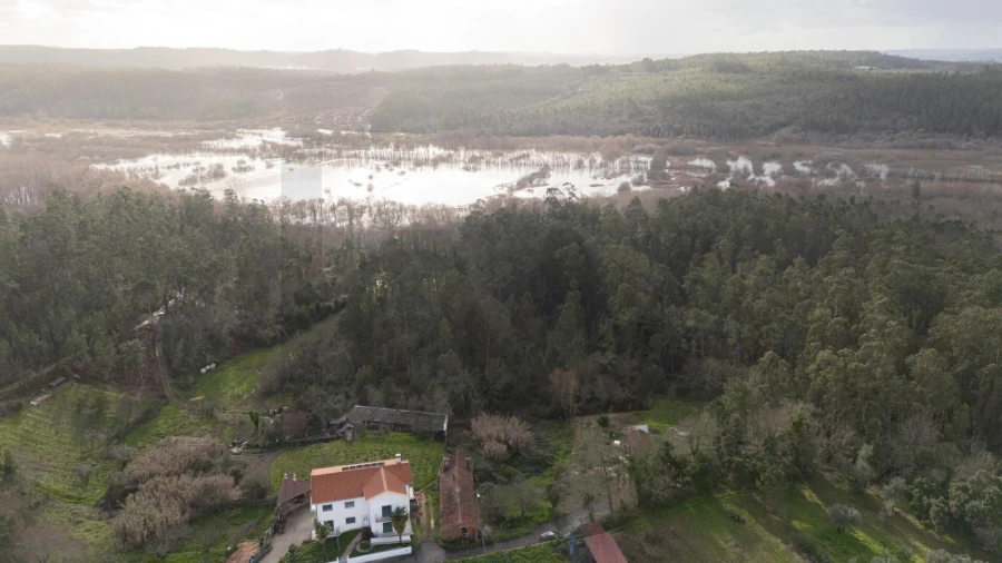 Moradia T1 para Venda em Taveiro, Ameal e Arzila Foto 10