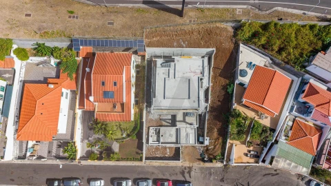 Moradia T4 para Venda em Funchal (Santa Maria Maior)