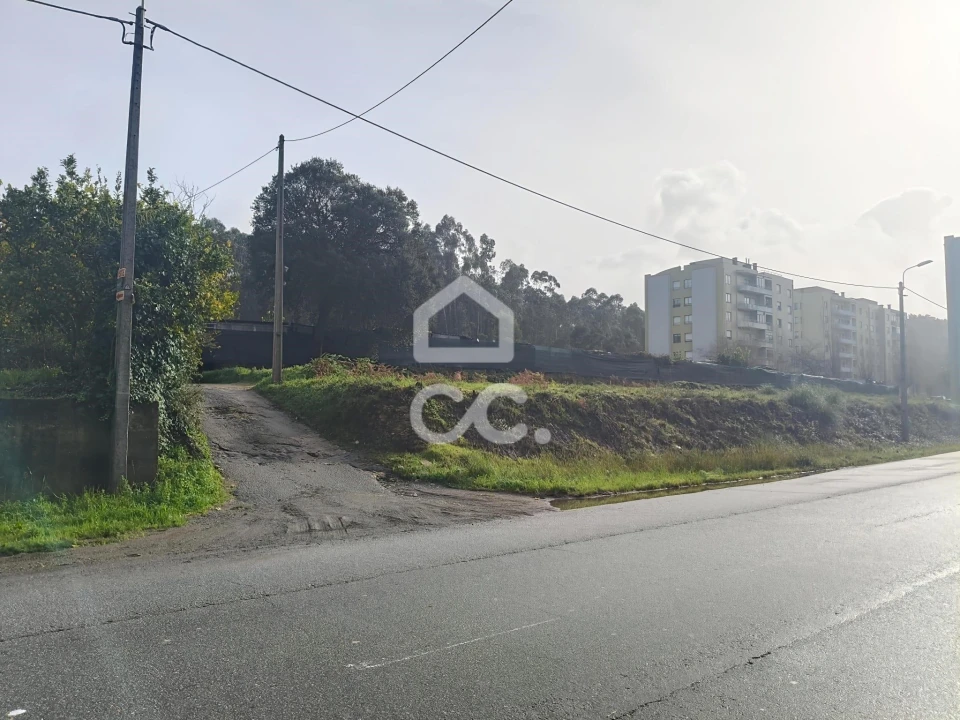 Terreno para Venda em Valongo Foto 14