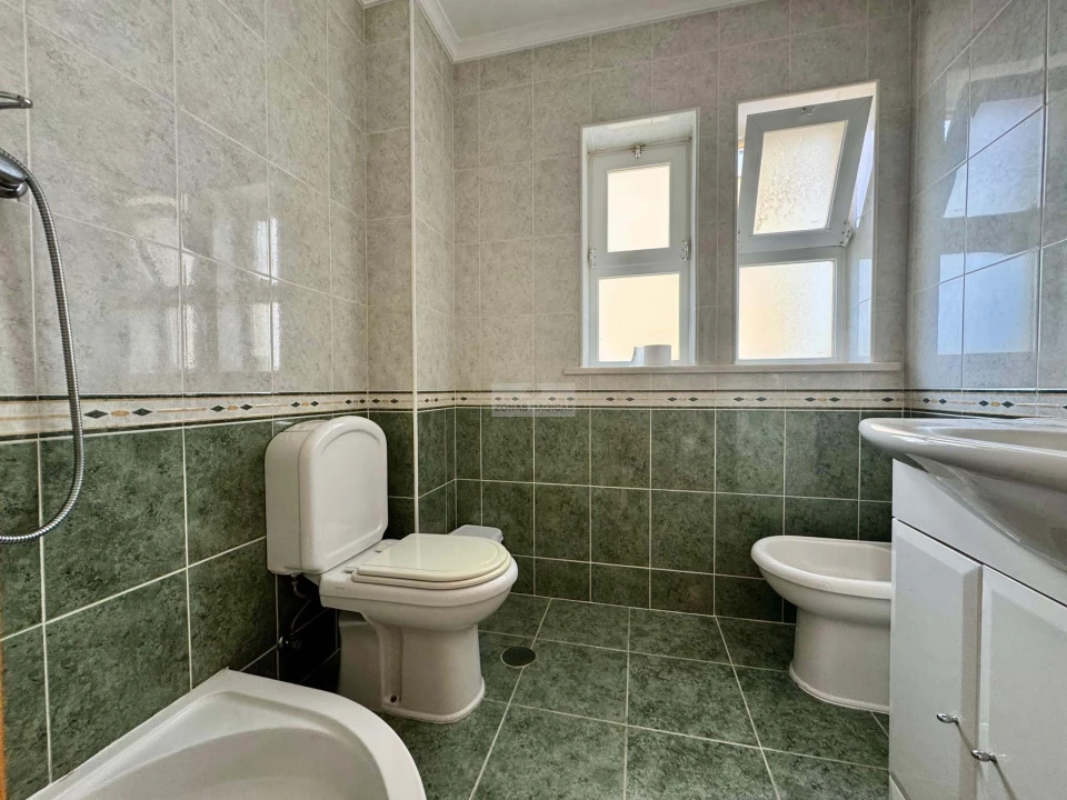 Apartamento T2 para Venda em Lagos (São Sebastião e Santa Maria) Foto 11