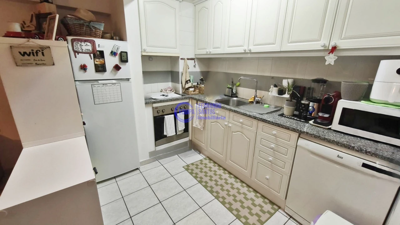 Apartamento T1 para Venda em Armação de Pera Foto 5