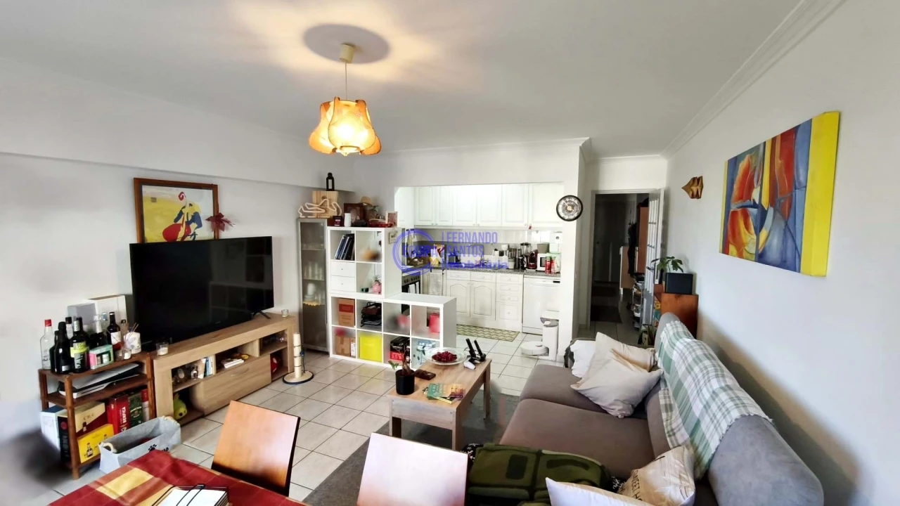 Apartamento T1 para Venda em Armação de Pera Foto 4