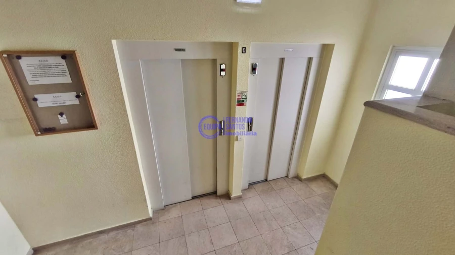 Apartamento T1 para Venda em Armação de Pera Foto 12