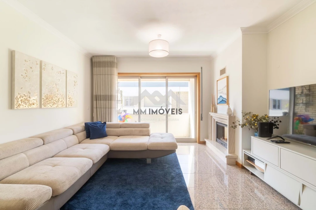 Apartamento T2 para Venda em Nogueira e Silva Escura Foto 24