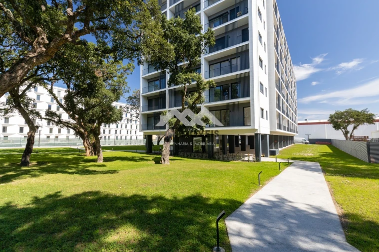 Apartamento T1 para Arrendamento em Paranhos Foto 28