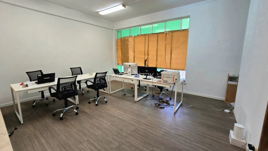 Negócio para Venda em Rio de Mouro Foto 4