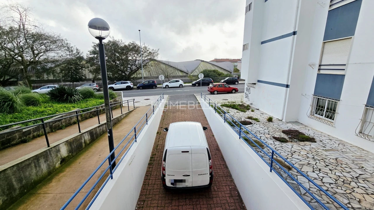 Negócio para Venda em Rio de Mouro Foto 5