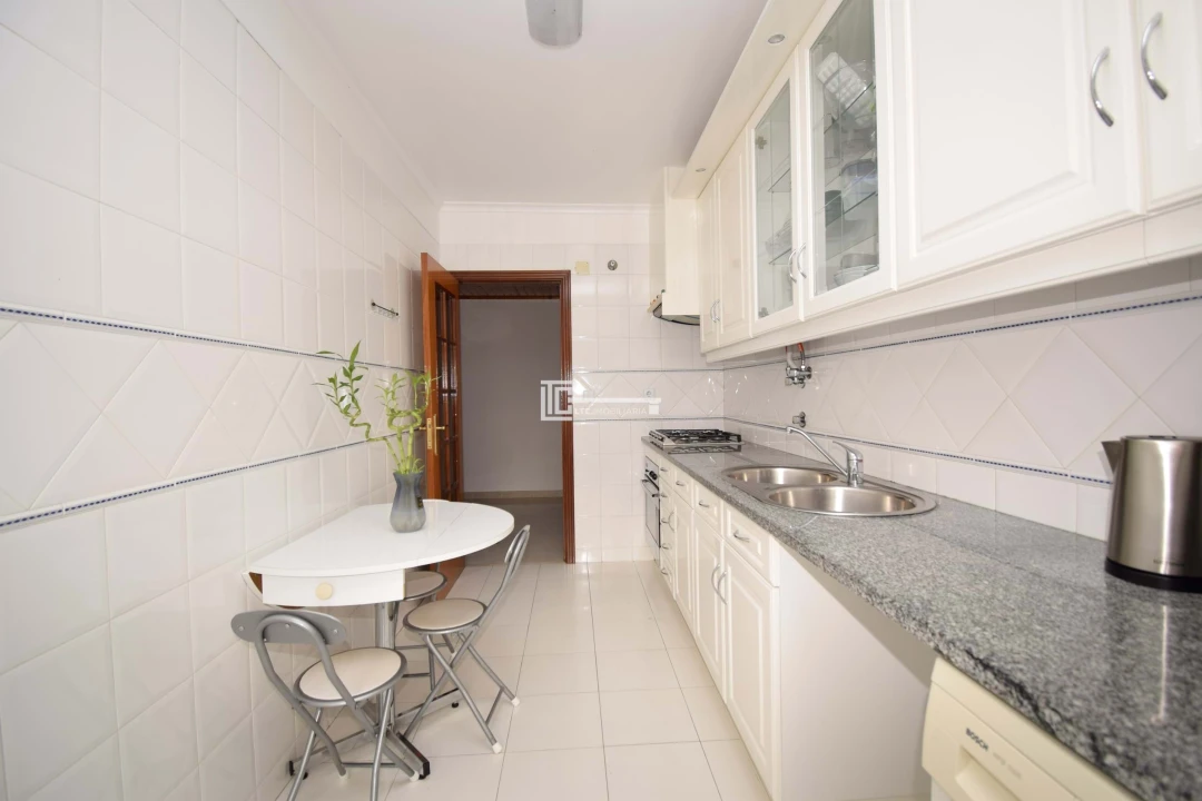 Apartamento T2 para Arrendamento em Agualva e Mira-Sintra Foto 22