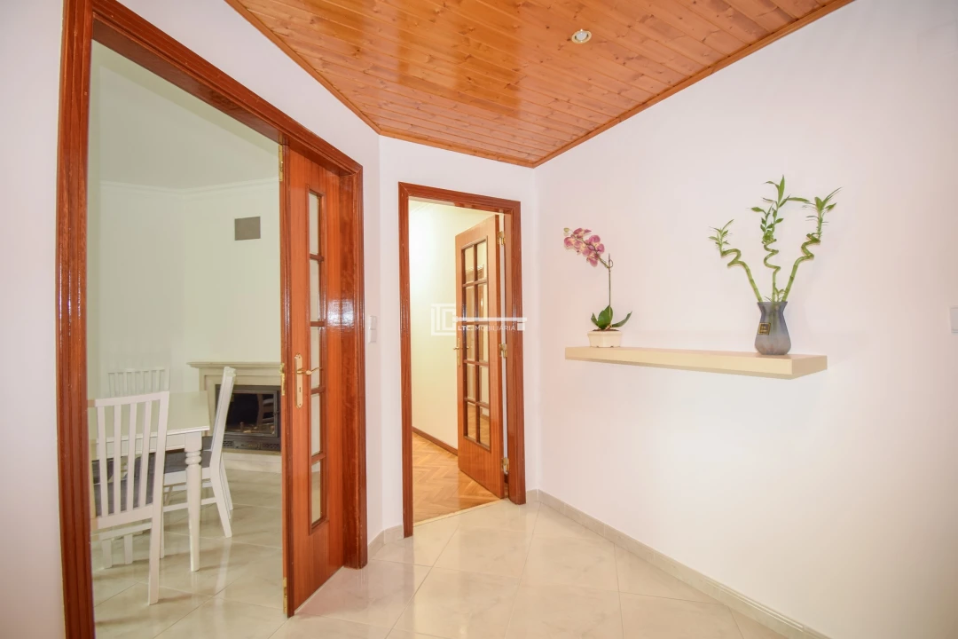 Apartamento T2 para Arrendamento em Agualva e Mira-Sintra Foto 2