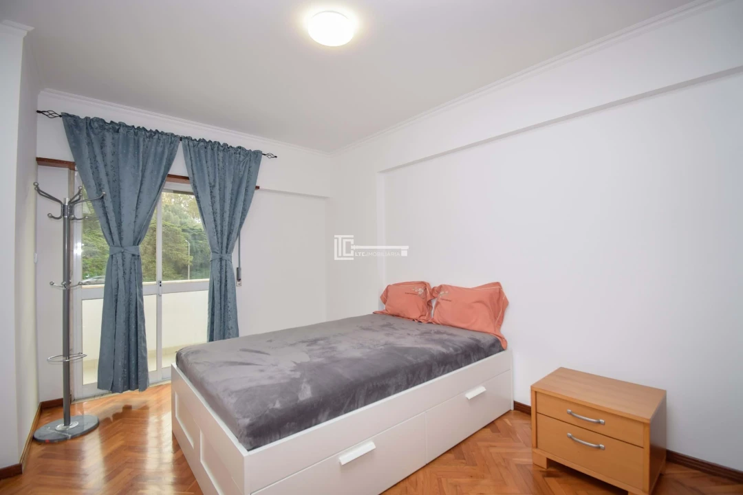 Apartamento T2 para Arrendamento em Agualva e Mira-Sintra Foto 14