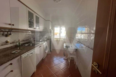 Apartamento T1 para Arrendamento férias em Armação de Pera