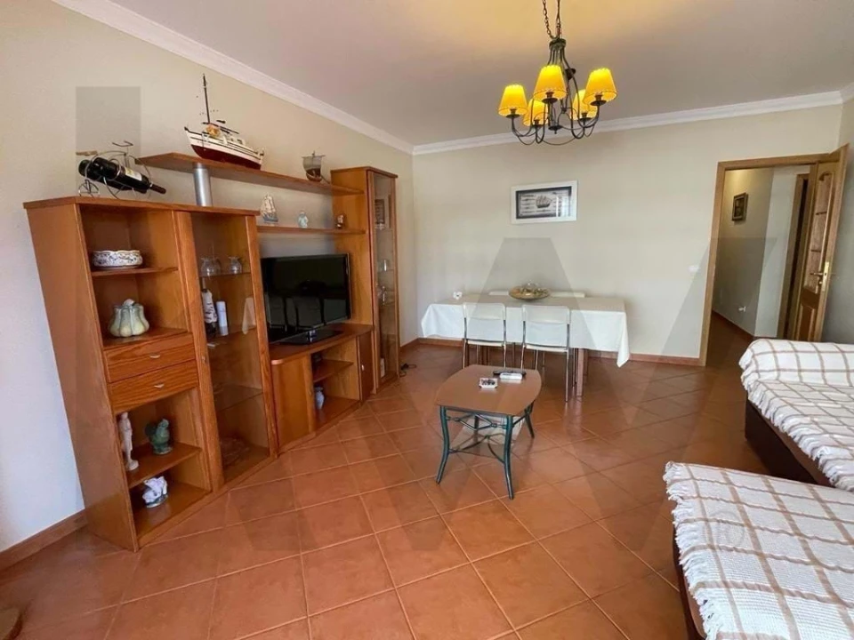 Apartamento T1 para Arrendamento férias em Armação de Pera Foto 6