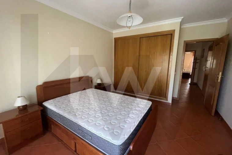 Apartamento T1 para Arrendamento férias em Armação de Pera Foto 4